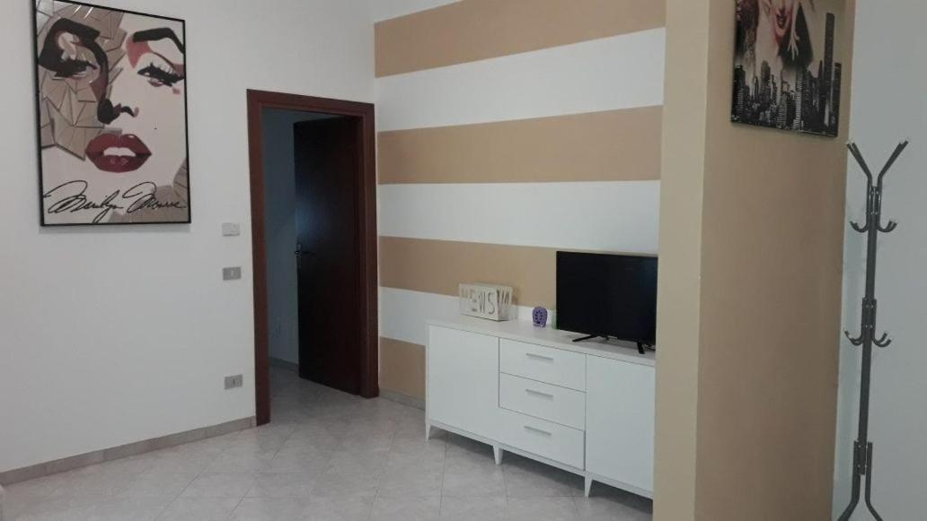 Apartamento Marilyn House Desenzano del Garda Exterior foto
